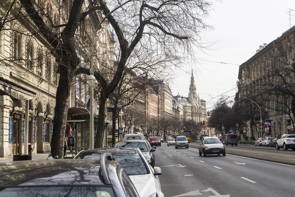 Authentic Grand Boulevard Budapeste Exterior foto